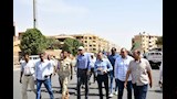 محافظ أسوان يوجه بتشجير طريق السادات (1)