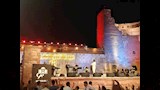  إيهاب توفيق يغني مع كنزي الله عليك يا سيدي بمهرجان القلعة الدولي (4)