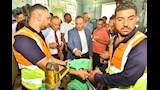 محافظ أسيوط يتفقد ورشة المحابس ويشيد بجهود إعادة التدوير (15)