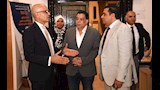 رئيس جامعة عين شمس يتفقد مقر دعم الطلاب للتقديم الإلكتروني بالجامعة الأهلية (2)