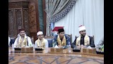 استقبل فضيلة الإمام الأكبر الدكتور أحمد الطيب، شيخ الأزهر  مجموعة من الطلاب الوافدين