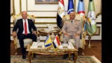 وزير الدفاع يلتقي نظيره لدولة البوسنة والهرسك 