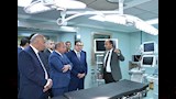 عبدالصادق يتفقد تطوير غرف عمليات مستشفى الطوارئ قصر العيني (5)