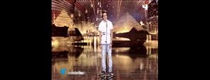 رقص عجيب من محمد بيومي يخطف إعجاب جمهور و حكام "Arabs Got Talent"