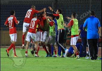 22 لاعبا بقائمة الأهلي في جنوب أفريقيا استعدادا للنهائي الأفريقي