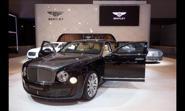 بنتلى تقدم نسخة صقر الشاهين لطراز مولسان بمعرض دبى