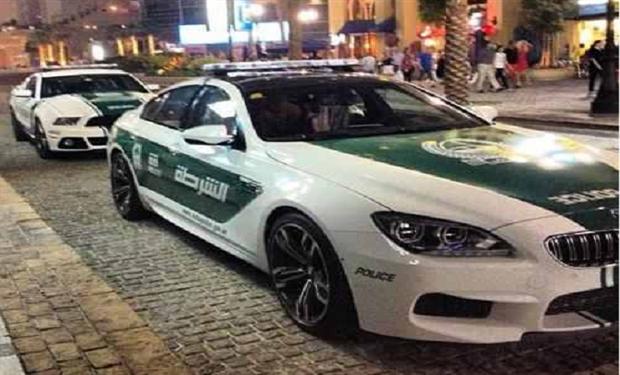 موستانج و M6 grand coupe احدث سيارات شرطة دبى