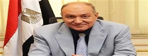 وزير الطيران يناقش الطيارين المعتصمين في مطالبهم