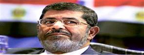 مرسي يستهل عامه الأول بـفتنة ''القميص'' وينهيه بـ''الكاتدرائية''