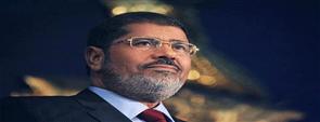 مرسي وفريقه الرئاسي ''استقالات بالجملة وصلاحيات غامضة''