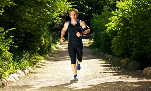 الموسيقى .. تقلل من الإجهاد أثناء الجري 