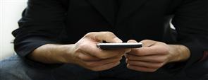 استقالة رئيس وكالة الاستخبارات اليونانية بسبب فضيحة التجسس على الهواتف