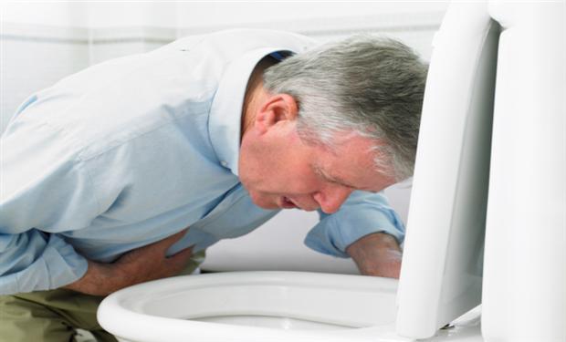 الغثيان والقيء يهددان استكمال العلاج الكيميائي 