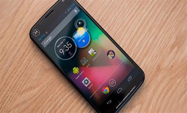 تسريب صور ومواصفات هاتف Moto X