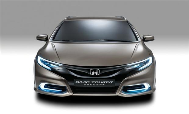 الكشف عن سيارة هوندا Civic Tourer الجديدة بمعرض فرانكفورت