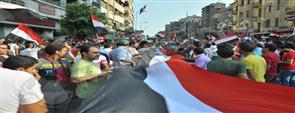 بالصور.. توافد المئات على مسيرة دوران شبرا لحماية مكتسبات الثورة