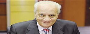 وزير الآثار يتلقى تقريرا ينفي فقدان قطع أثرية إسلامية