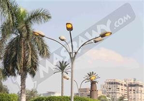 عدسة '' مصراوي'' ترصد أعمدة إنارة مضاءة نهارا بجامعة القاهرة