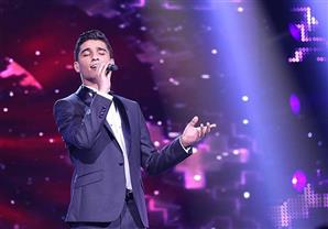  بالصور- محمد عساف يحتفل بألبومه و"يعلي الكوفية" على مسرح أراب أيدول  