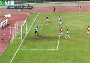 فرصة هدف تضيع على الأهلي أمام العربي