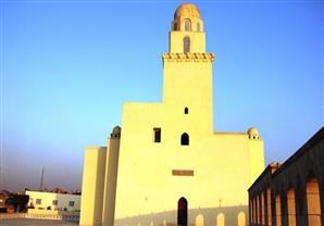 بالصور.. مسجد زاوية الجيوشي بالقاهرة