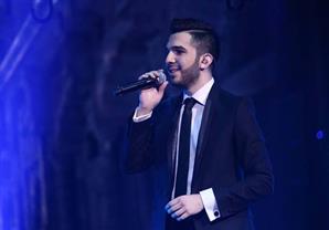 بالصور- متسابقو ''Arab Idol'' يودعون المسرح بثلاث إطلالات مختلفة