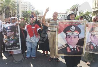 مؤيدو السيسي: أمريكا تسعي لمحاربة المشير لقدرته علي إجهاض مخططها