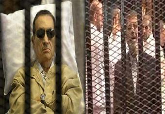 خطاب ثم انقسام وأخيرًا ''عزل''.. هكذا يسقط ''الرئيس''