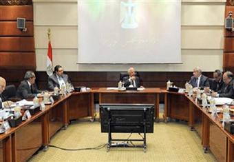 الحكومة تطلق مبادرة ''شمسك يا مصر'' لإنارة الشوارع بالطاقة الشمسية