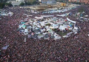 ''مصر مش تونس''.. 10 فروق بين تجربة ''أم الدنيا'' و''ثورة الياسمين''