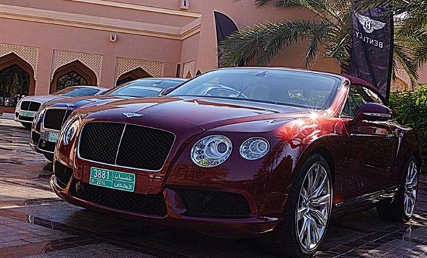 بنتلى كونتيننتال GT V8s تصل سلطنة عمان