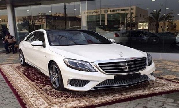 أول مرسيدس AMG S65 موديل2015 تصل إلى مدينة الرياض 