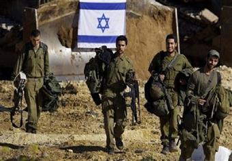 تجريد كاهن فلسطيني من صلاحياته بعد دعوته لتجنيد المسيحيين في الجيش الإسرائيلي