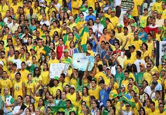 رئيس الإكوادور يقرر حضور افتتاح كأس العالم