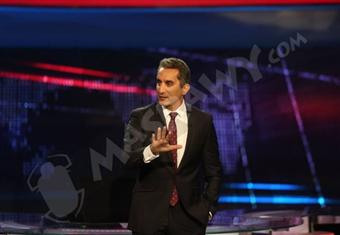 بالفيديو- باسم يوسف يرد.. ماذا لو أمر السيسي بعودة ''البرنامج''؟