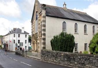 الأم ''واحدة'' والآباء ''ثلاثة''.. تكوين جنين من أم وثلاثة أباء