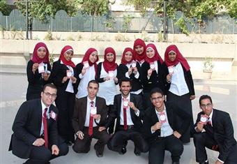 فريق ''دليل ايجيبت''..''الديمقراطية هي الحل''