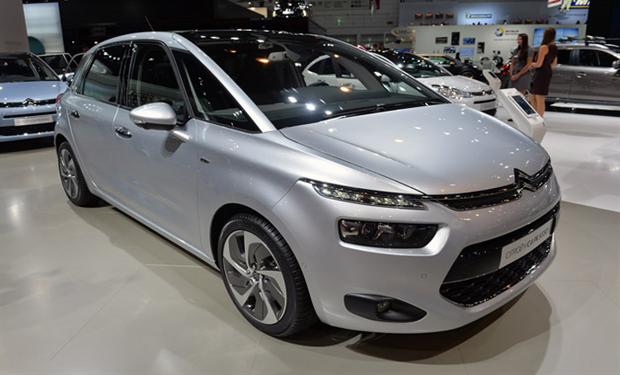 ستروين تقدم محركات جديدة لسيارتها C4 Picasso 