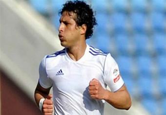 الزمالك يطالب سموحة بالموافقة على ضم طارق حامد