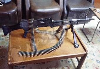 ضبط حارسين بحوزتهما رشاش جرينوف و4 بنادق آلية بقنا