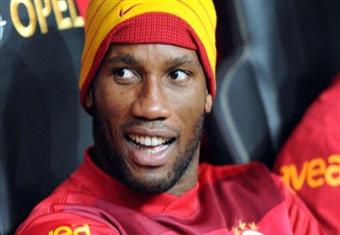 رسميا.. دروجبا يعلن اعتزاله اللعب دوليا