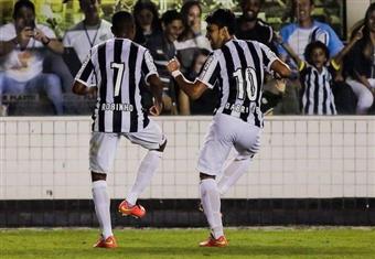 روبينيو يواصل إبداعاته ويسجل هدفا رائعا مع سانتوس