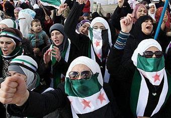 أتراك يقبلون على الزواج من سوريات ونسائهم يشتعلن غضبا