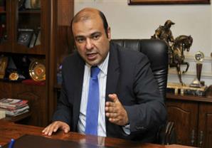 وزير التموين: سيارات مبردة لصرف السلع التموينية وطرح تونة وبلوبيف