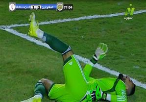 إصابة أحمد الشناوي بعد تدخل مع لاعب المقاولون