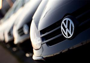 السلطات الأمريكية تمنح فولكسفاجن إنذارا نهائيا 