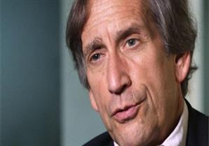 آرون ميلر: بوتين لن يستطيع إحداث تغيير جذري في معادلة القوى بسوريا