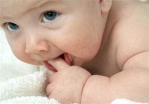 التهابات الفم عند الأطفال.. الأسباب والأعراض وطرق العلاج