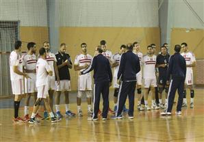 طائرة الزمالك تفوز على الأهلي وتعزز صدارة الدوري