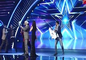 فريق ''ليش لأ'' يقتحم Arabs Got talent ويسرق ميكروفون ريّا